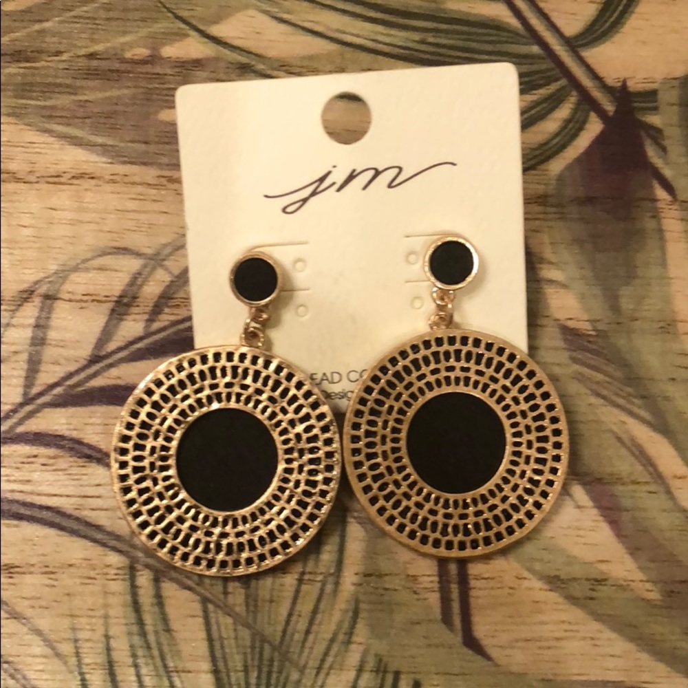 Black and gold earrings fashion